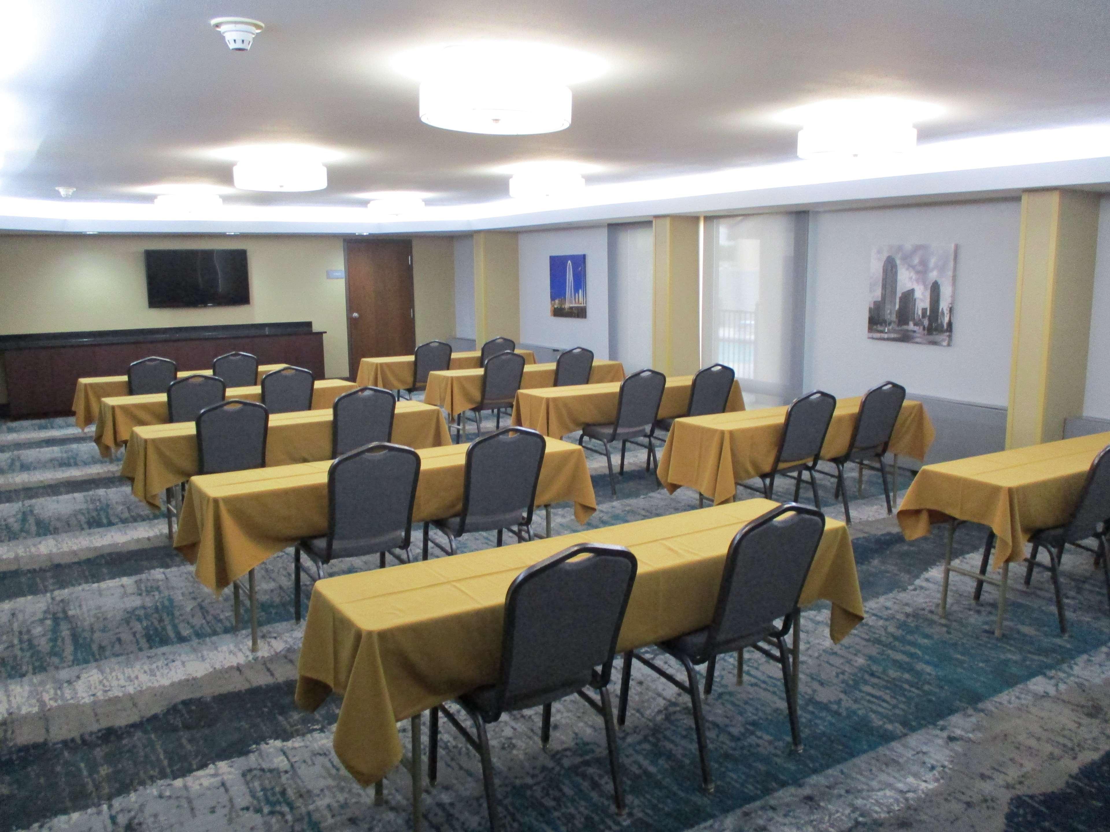 Best Western Plus Lake Jackson Inn & Suites Extérieur photo