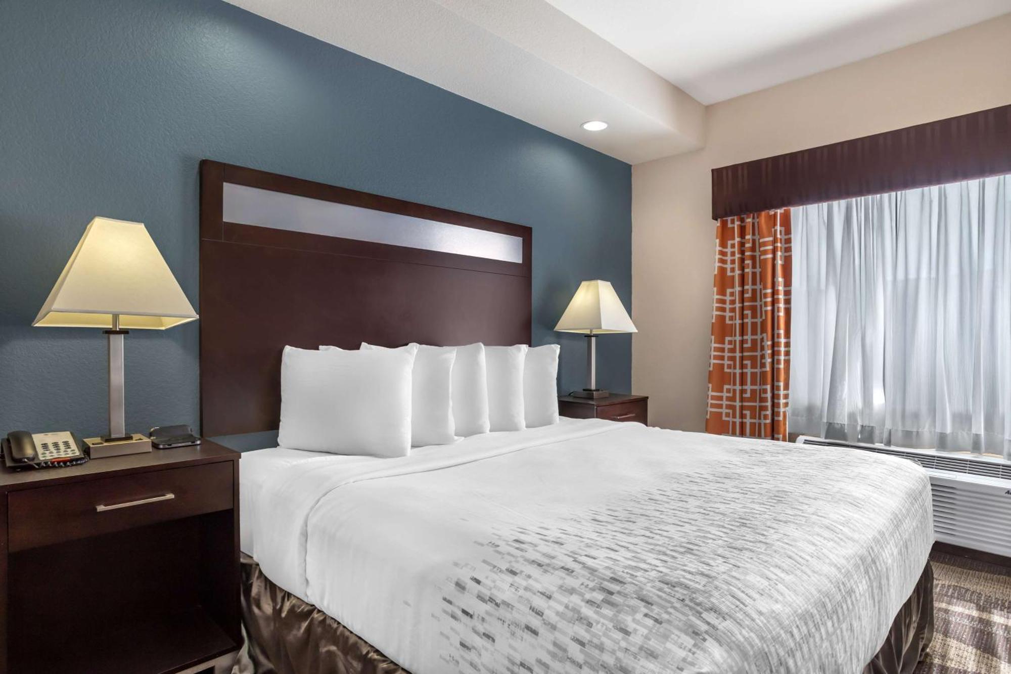 Best Western Plus Lake Jackson Inn & Suites Extérieur photo
