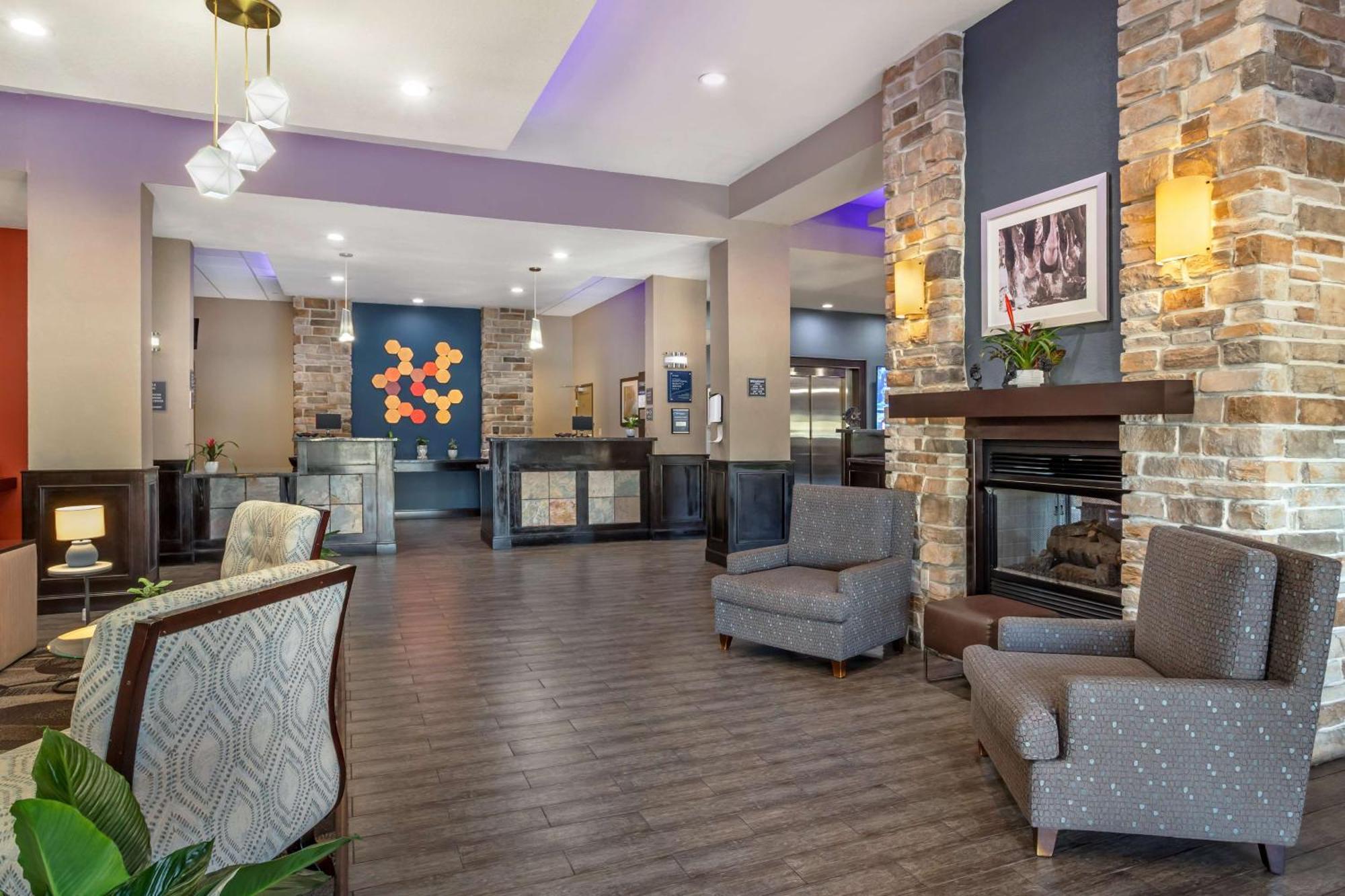 Best Western Plus Lake Jackson Inn & Suites Extérieur photo